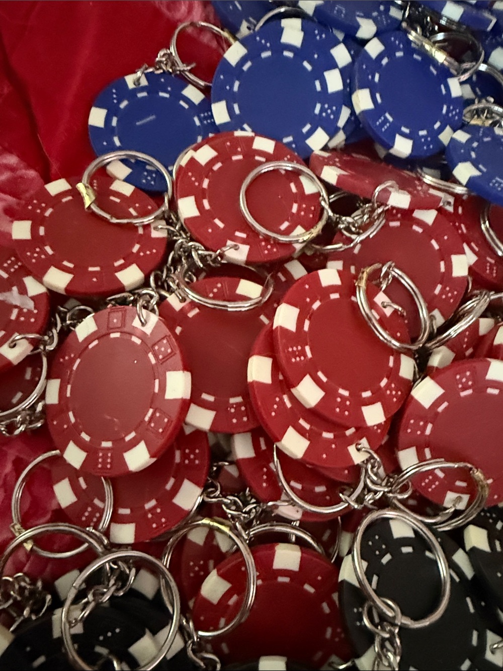 New Poker Chip Keychains choose: Red, Blue, Green or black lucky charms - Picture 4 of 5